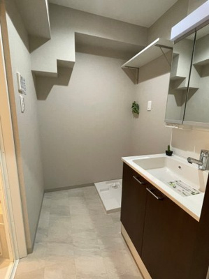 【その他共用部分】 | ネオコーポ鶴見緑地二番街B棟 | 洗面室です。