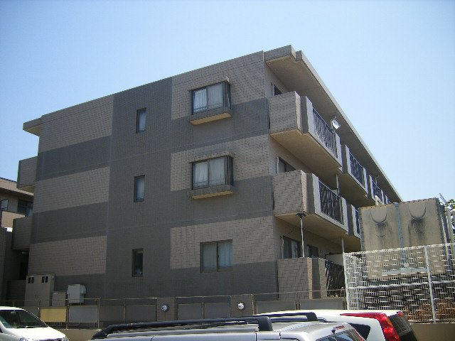 プリオールの外観|南向きに付日当り良好です