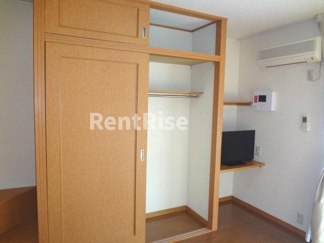 レオパレスさくらのその他|収納、テレビ、エアコン