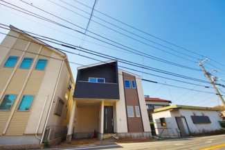 【前面道路含む現地写真】 | 前面道路含む現地写真です