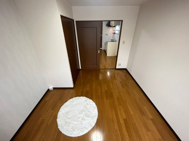 サプリーム神田の洋室|サプリーム神田
※反転タイプ