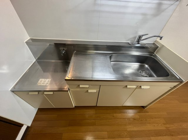 サプリーム神田のキッチン|サプリーム神田
※反転タイプ