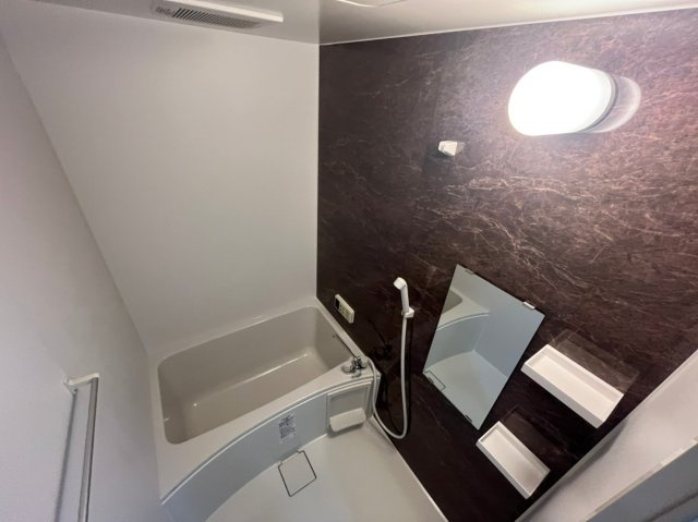 サプリーム神田の浴室|サプリーム神田
※反転タイプ