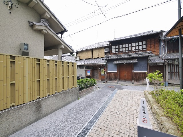 元林院町テナントの周辺