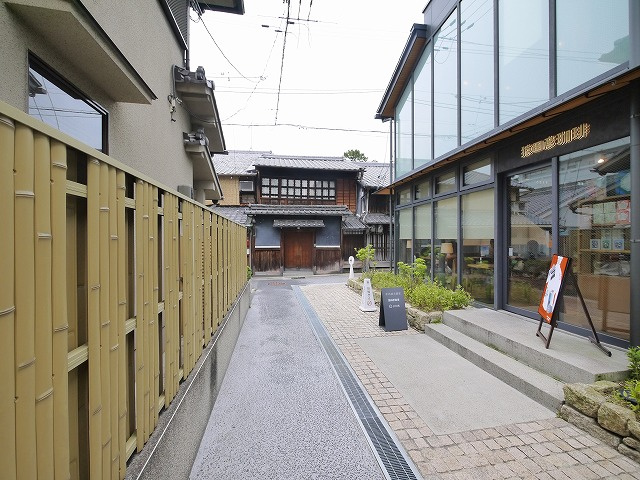 元林院町テナントの周辺