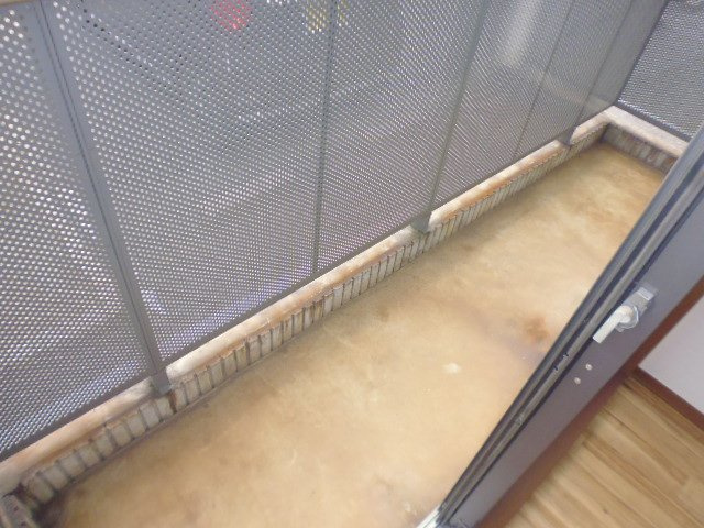 メゾン武智Ｃのバルコニー