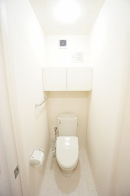 【トイレ】 | エスペランサB棟 | ※同物件、同タイプ、間取り反転のお部屋です