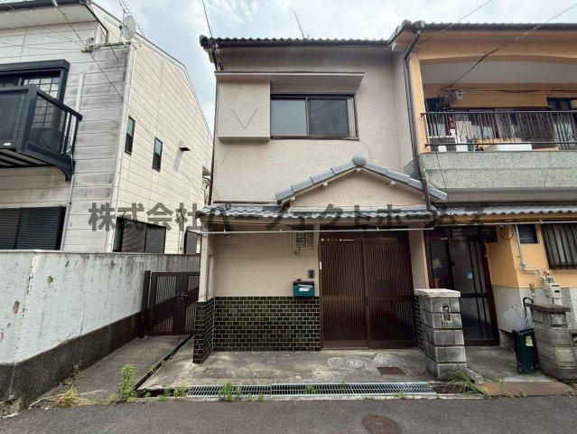新之栄町テラスハウスの外観|外観は落ち着いています