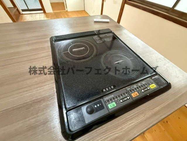 新之栄町テラスハウスのキッチン|お料理しやすいキッチンです