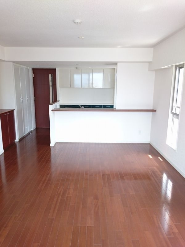 ラヴィドール田無ステーションフロントの居間・リビング