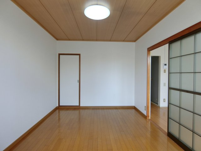 クリーンハイツの洋室