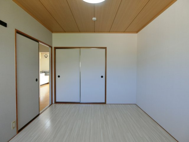 クリーンハイツの洋室