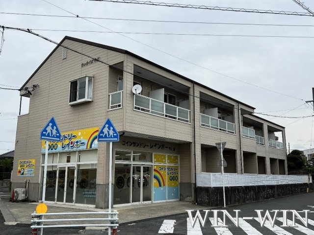 サンライズ牛川の外観