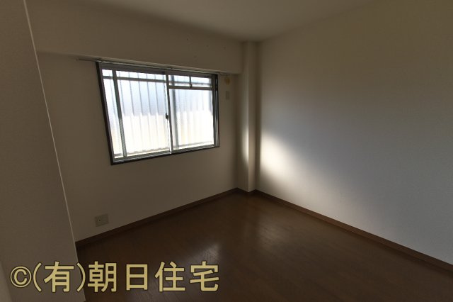 ビラ．マローネの洋室