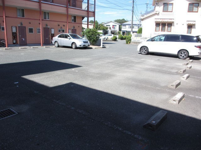 パルコKの駐車場|駐車場完備です