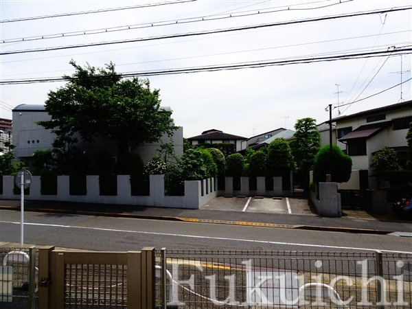 フォワイエ東が丘の展望