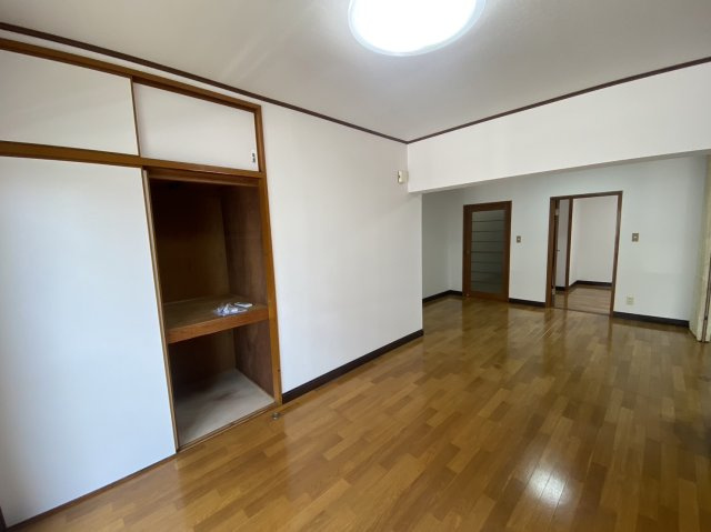 バンベールハウスA棟の洋室