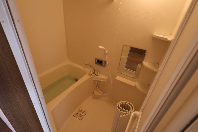 ワンダーミューⅡの浴室|日々の疲れを癒すお風呂付です