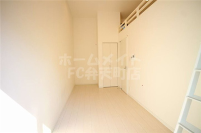 【居間・リビング】 | ciel港晴 | ゆったりとしたリビングです