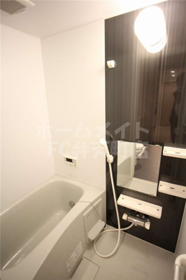 【浴室】 | ciel港晴 | 落ち着いた空間のお風呂です