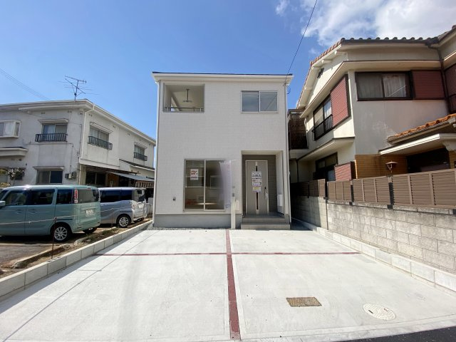 明石市大久保町谷八木　新築戸建の外観