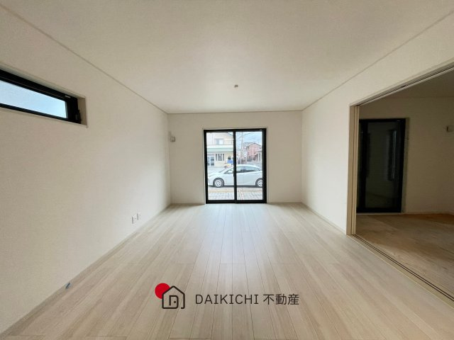 【居間・リビング】 | 熊谷市箱田7丁目　いろどりアイタウン　新築戸建　01号棟