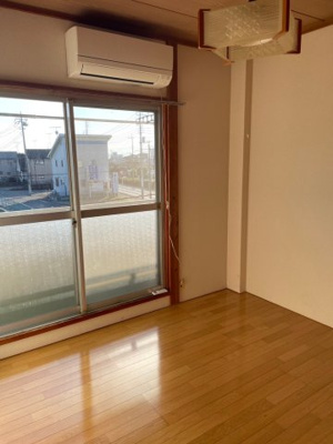 【寝室】 | 高山ハイツ