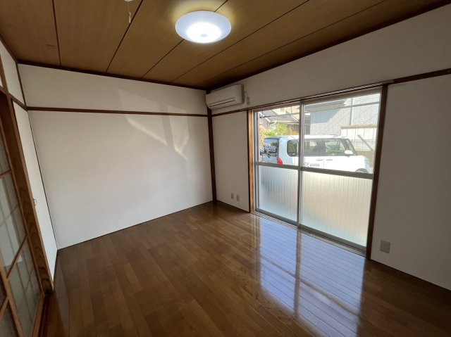 めぐみハイツの洋室