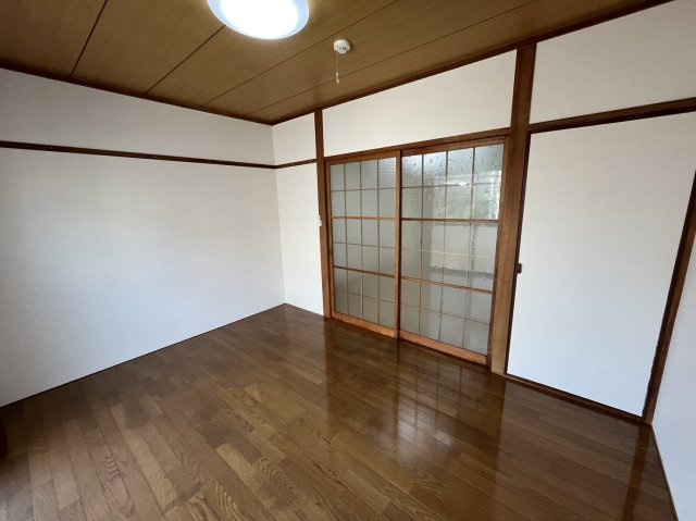 めぐみハイツの洋室