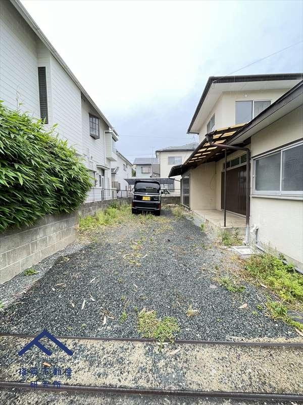 南区柳河内１丁目 　戸建ての駐車場