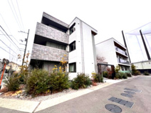 プレミアスの画像