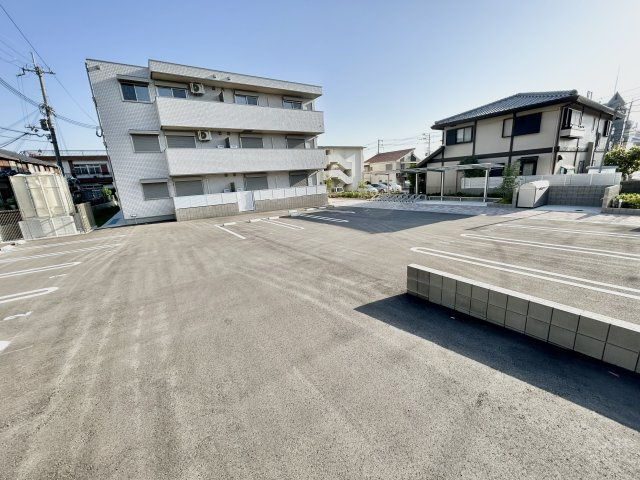 【駐車場】 | La Maison Blanche
