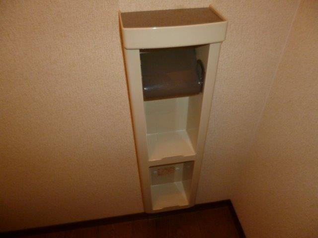 サングランデのトイレ|トイレ棚