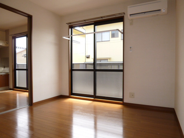 サングランデの居間・リビング