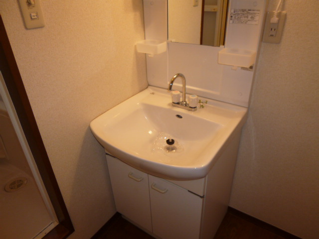 サングランデの独立洗面台