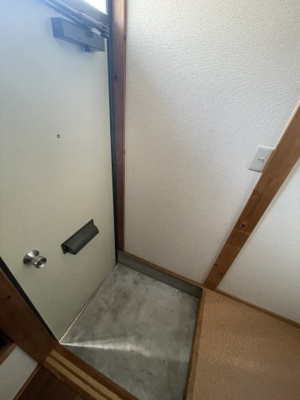 【玄関】 | ミナト荘