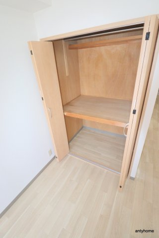 島ビル　仲介手数料無料の収納