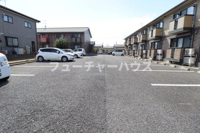 ソレイユ・レバン　Ａの駐車場