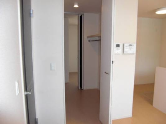 アムールの寝室