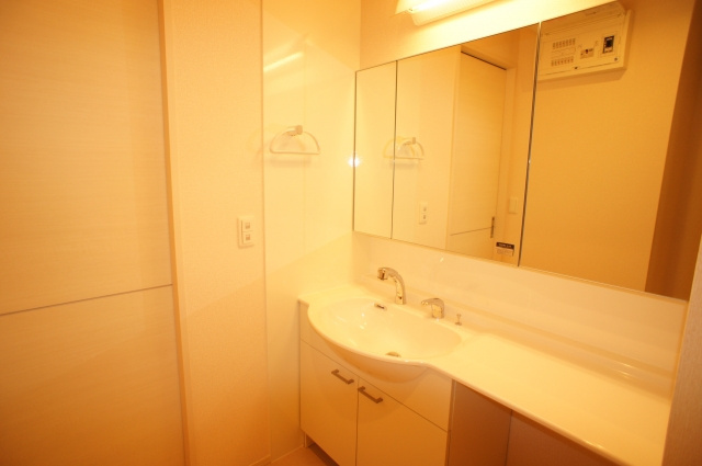 アムールの独立洗面台