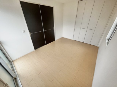 【洋室】 | フローレス サクラ