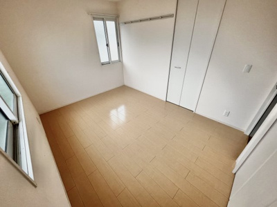 【洋室】 | フローレス サクラ