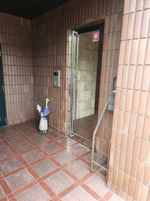 【エントランス】 | 旭ビル