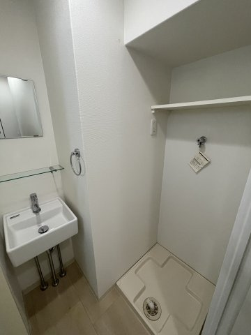 ソフィア南森町の洗面所|使いやすい洗面所です