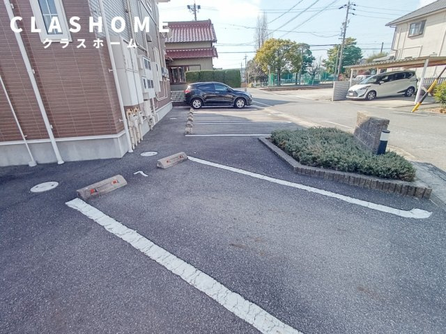ウイングコート　　　刈谷市の賃貸ならクラスホーム刈谷店の駐車場