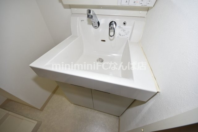 アーデンタワー西本町