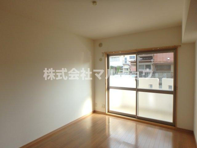 エルグランディ　Ａ．Ｒａの洋室|個人の部屋や寝室として使える洋室です