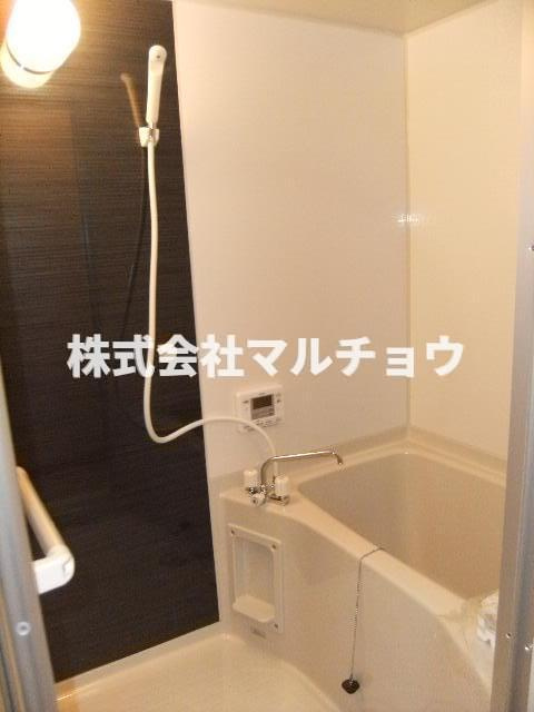 エルグランディ　Ａ．Ｒａの浴室|コンパクトで使いやすいお風呂です