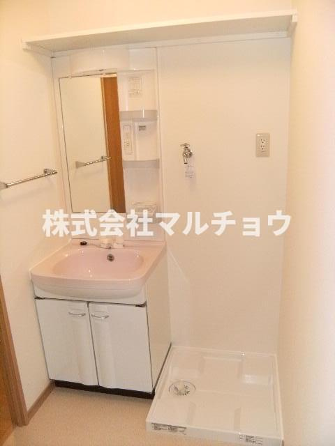 エルグランディ　Ａ．Ｒａの洗面所|広い洗面スペース