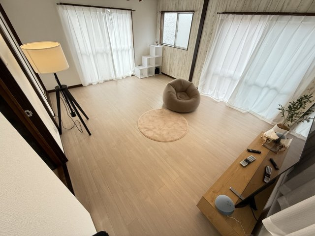 カルムの洋室